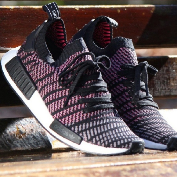 pink nmds mens